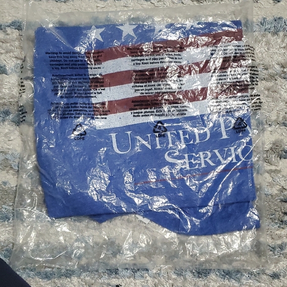 United Parcel Service (UPS) Blue Flag T-Shirt - Picture 1 of 2